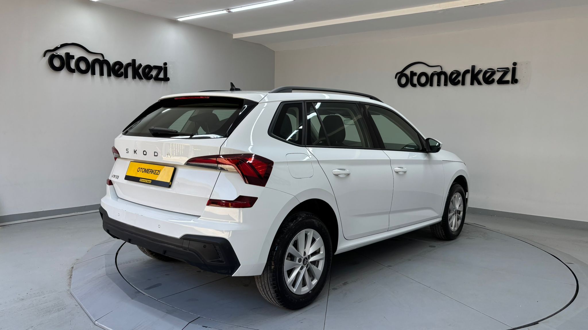 SKODA KAMIQ 7